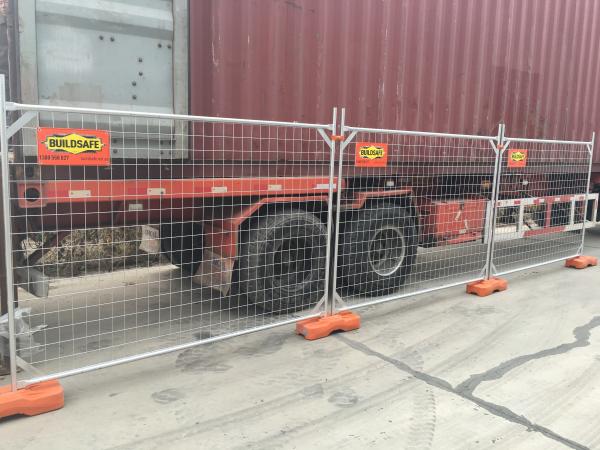 HDG temporary fencing panels for sale 2100mm x 2400mm 42 microns zinc layer covered 1800mm x 2500mm panels for sydney