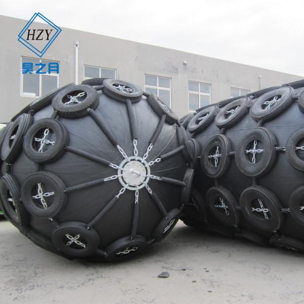 Black Ship Rubber Fender 50-80kpa Marine Bumpers For Protecting Shipboard