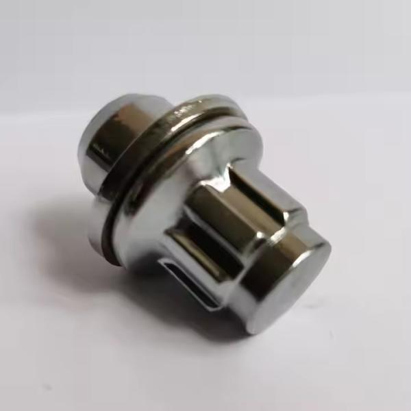 Safe Silvery Wheel Lug Nuts 37mm Length ANSI/ASME Certification
