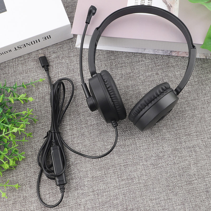 JTY- K3 Head mounted wired headphones with microphone and wired control USB/Type-C/3.5mm multi interface online course learning, customer service, computer headset support OEM/ODM customized products