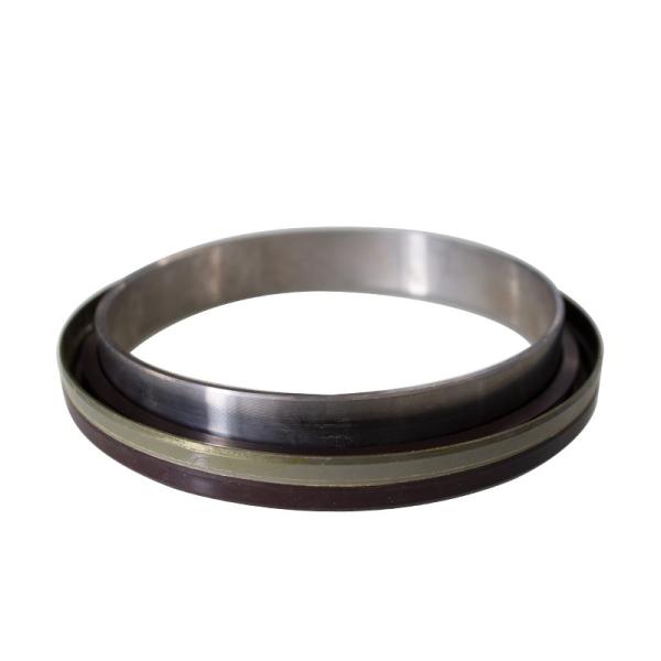 PLASTIC TRUCK CRANKSHAFT OIL SEAL RR 20*20*10cm for Long-Lasting Engine Protection