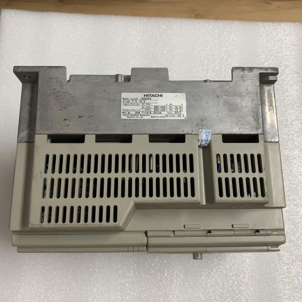 ВОДИТЕЛИ 7.5HP 5.5KW 1/3PHASE 16.5/13A СЕРВОПРИВОДА ХИТАЧИ SJ100-055HFE НОВЫЕ