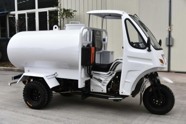 300CC Semi-cabine réservoir d'eau Tricycles Tuk Tuk 3 roues Motorcycle bordure Poids ≥500kg