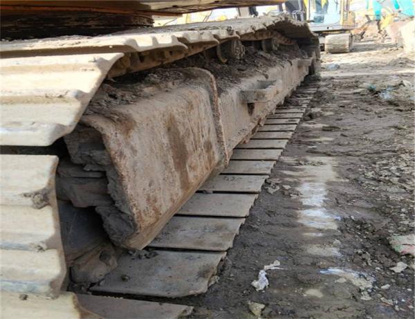 korea hyundai chain korea excavator 220-5 korea hyundai crawler excavator with good quality