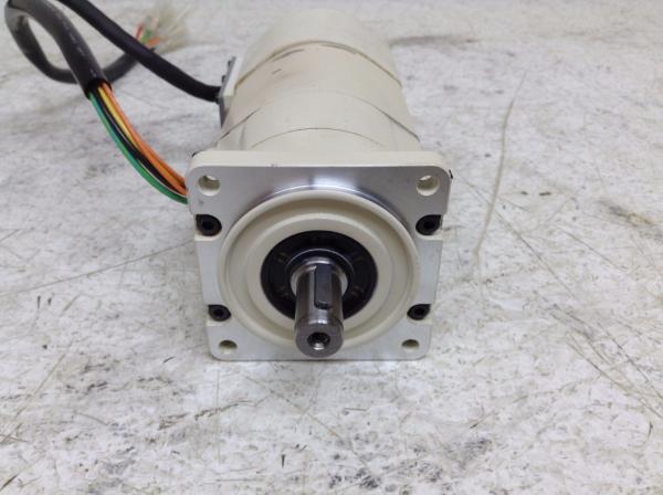 Panasonic  AC Industrial SERVO MOTOR 3-phase 200 V   MSM022Q8V 200W