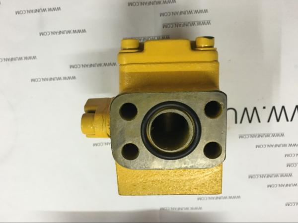 new komatsu excavator parts for  PC200-6 hydraulic pump part relief  valve assy 702-21-09147