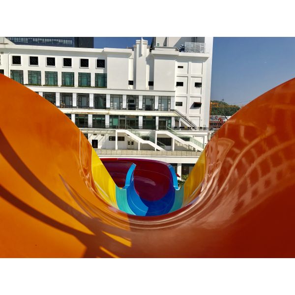 Fast Installation Water Slide with 360 Riders/H Capacity and 2 Riders/Lane Sliding Mode for Aqua Park