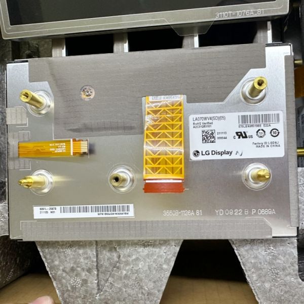 7 Inch 800x480 LCD Screen Panel LA070WV4(SD)(05) LG Car LCD Display LA070WV4-SD05 WLED TTL