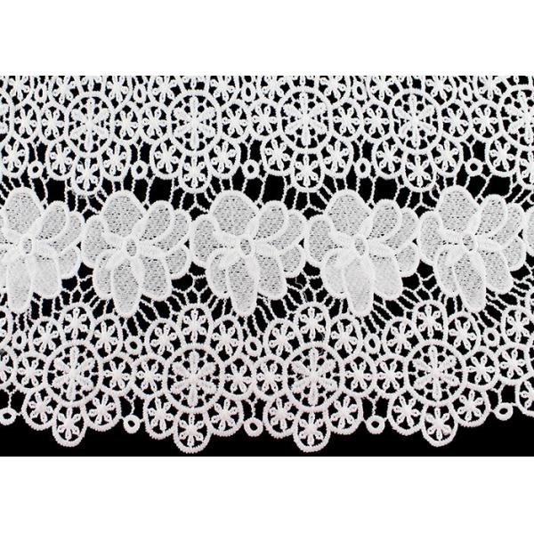White Floral Guipure Heavy Embroidered Lace Fabric For Dress SGS Verified