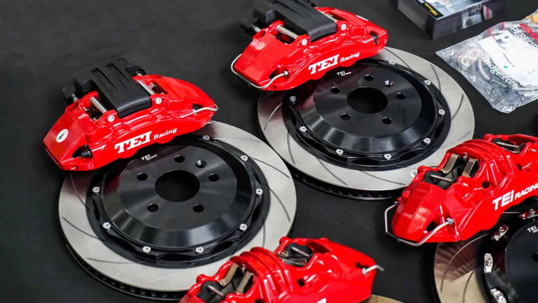 Front 6 Piston And Rear 4 Piston Caliper BBK Auto Brake System For Li Auto L8 21 Inch Rim