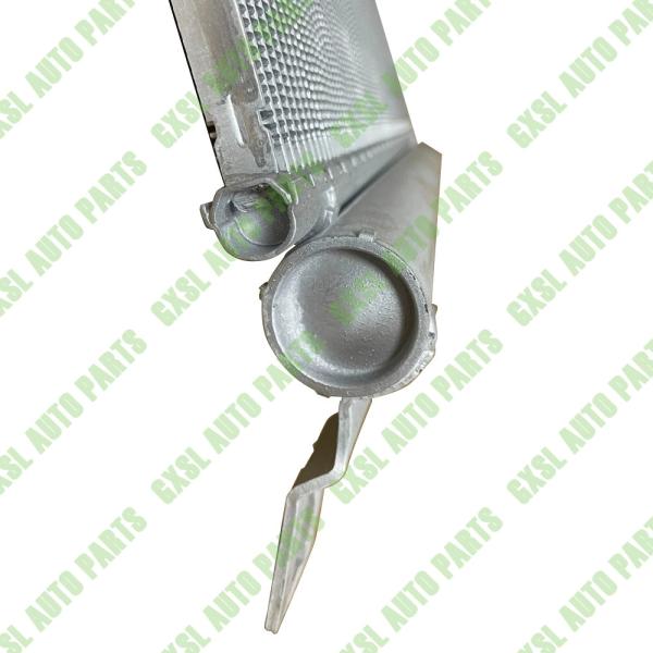 Pour les pièces détachées du moteur automobile Bentley Bentayga Condensateur OEM 4M0816421C