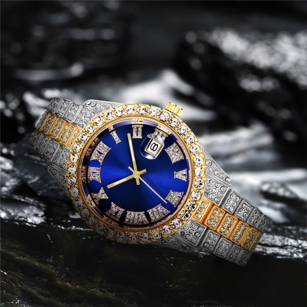 Bling feito sob encomenda luxuoso Hip Hop congelou inteiramente olha para fora o pulso azul dos homens do seletor do ouro da prata