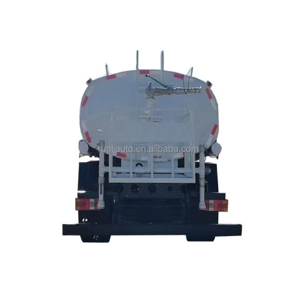 SINOTRUK HOWO 4x2 Water Wagon Watering tank Watering tank Truck