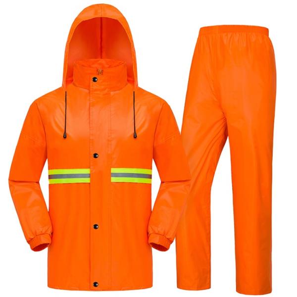 Outdoor Hiking Essential Pe Rain Coat with Custom Reflective Waterproof Raincoat