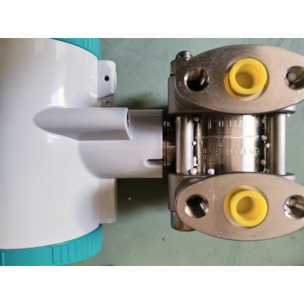 Siemens SITRANS P320 Absolute Pressure Transmitter with HART 4-20 mA and Stainless Steel 316L Construction