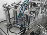 Máquina de enchimento líquida automática de quatro bocais, máquina de engarrafamento automática