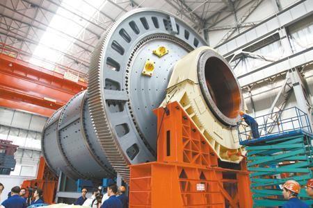 Tipo molhado mineração de moedura de moedura Rod Mill da areia de quartzo do moinho do minério de 77.6m3 150T/H e moinho de bola