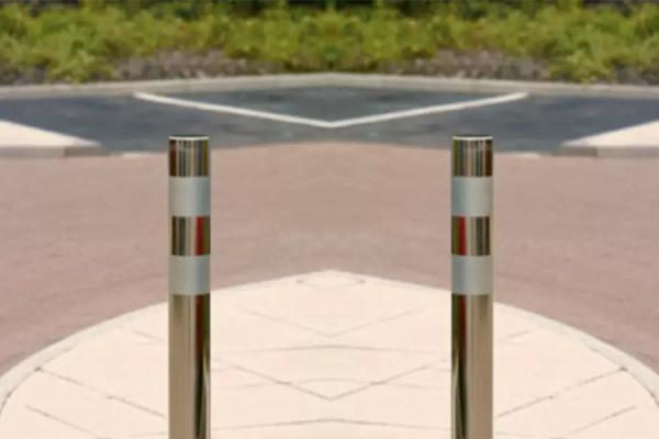 Anti Car Rolling Stainless Steel Bollards For Traffic Police Enforcement / Road Administration