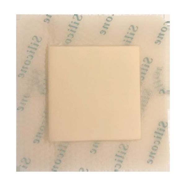Self Adhesive Silicone Foam Dressing With Border Wound Bandage Pad 12.5x12.5cm