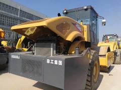 Gradeiras pré-propriedade fechadas XCMG S22 / Gradeiras recicladas 100-150hp Diesel Alimentado com fixação Ripper traseiro
