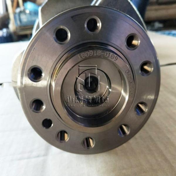 Le moteur est équipé d'un moteur de 2 V.