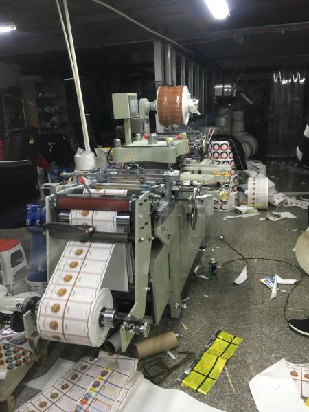 Export Preferred Envelope Die Cutting Machine Factory Produced Die Cut Machine for Vinyl Stickers