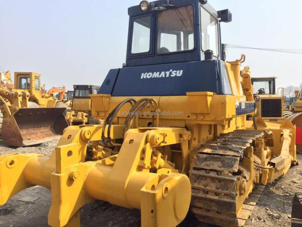 7.6m3 Dozing Capacity Used Komatsu D85 Bulldozer Strong Power D65 D155A Track Dozer