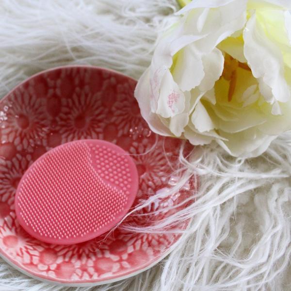 Beauty Care Silicone Makeup Tool Egg Brush Improve Skin Absorption Of Cream