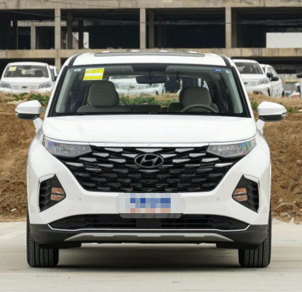 Hyundai custo 2021 380TGDi Luxury version Gasoline DLX 5 Door 7 seats MPV