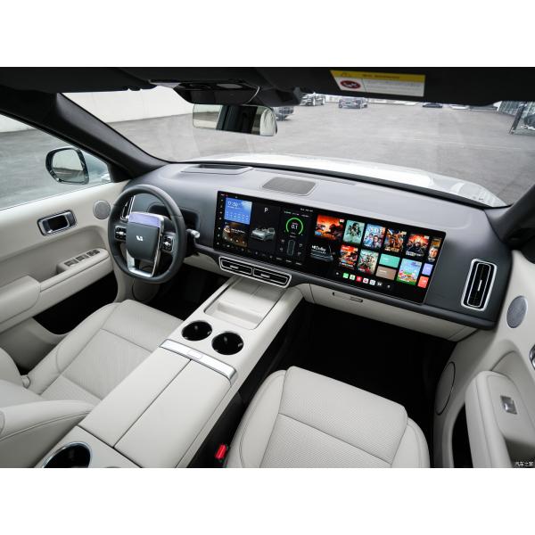 Black Color Large Suv Cars Max Speed 180 Km/H Audi Electric Suv