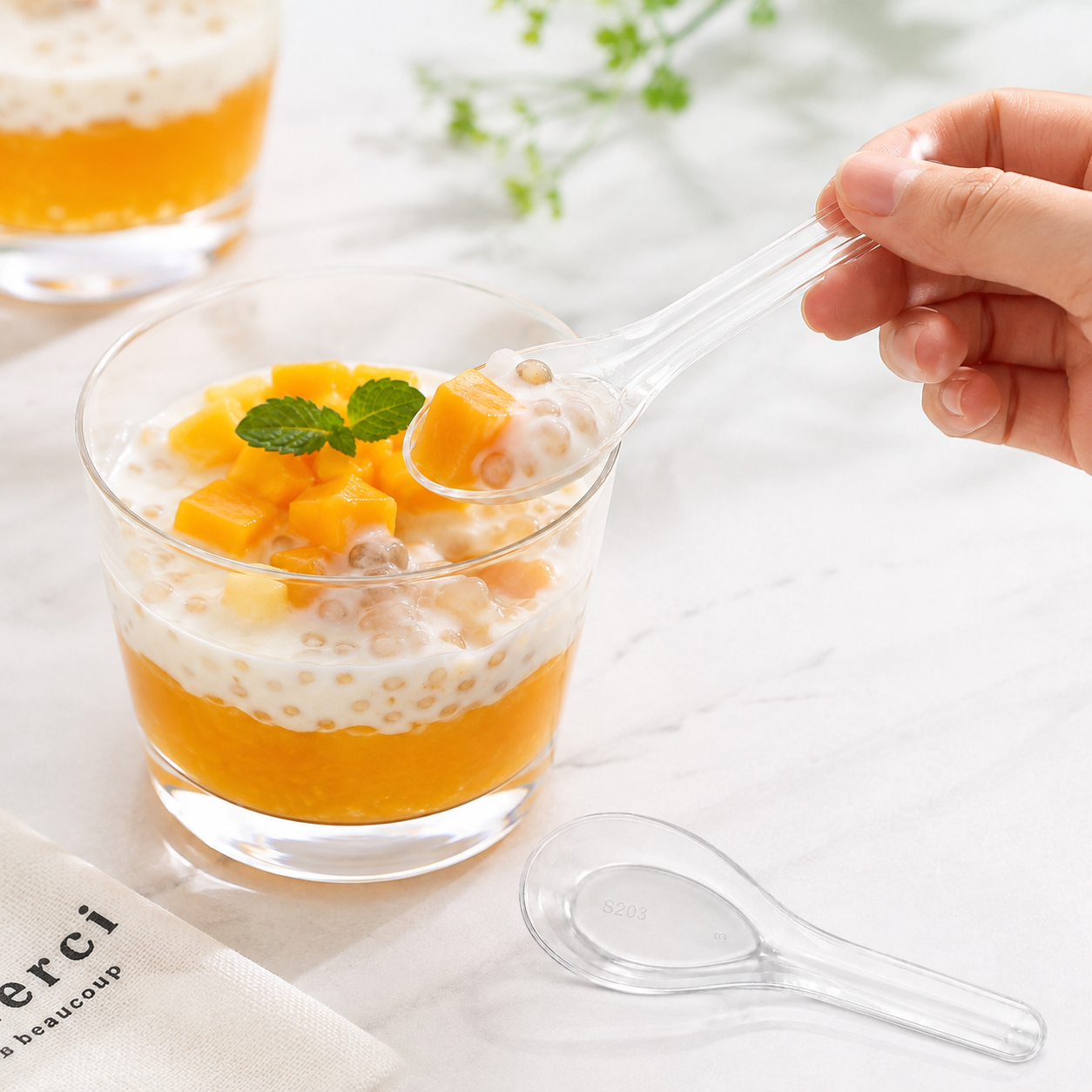 S203 Mini Round PP Food Tasting Spoon for Condiments Samples Dessert Cups