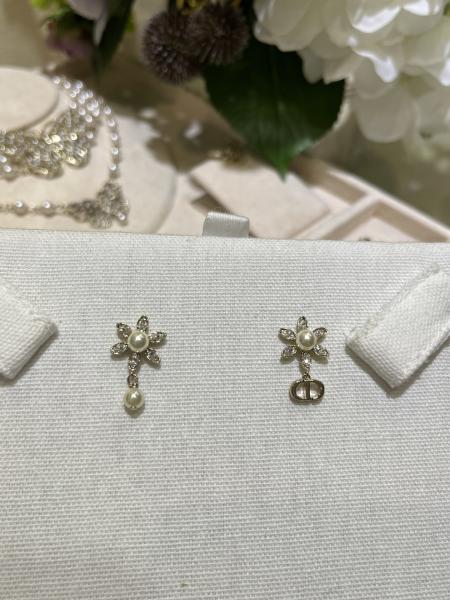 Gold Sunflower CD Pearl Drop Earrings 8mm Mini Size Luxury Earrings For Daily Wear