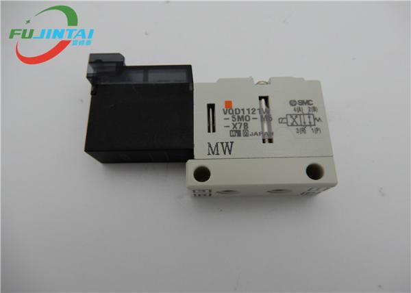 JUKI 750 760 Juki Machine Parts 4 Way Electromagnetic Valve PV140507000 VQD1121W-5MO-C4-X8B