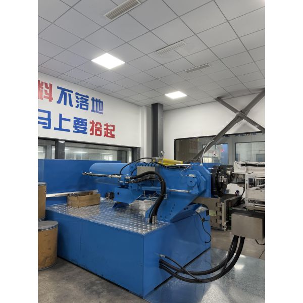 Chengdu Lian Xiang New Material CO.,LTD.
