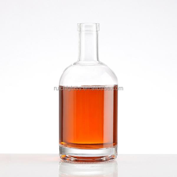 Transparent Colored Glass Wine Bottles 500ml 700ml 750ml Perfect for Liquor Packaging