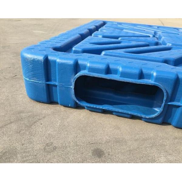 Plataformas plásticas moldeadas soplo higiénico grande 1500 * 1200 * 160 milímetros reutilizable del envío