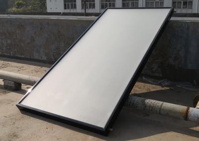 Portable Solar Thermal Flat Plate Collectors Copper Pipe Material Black Color
