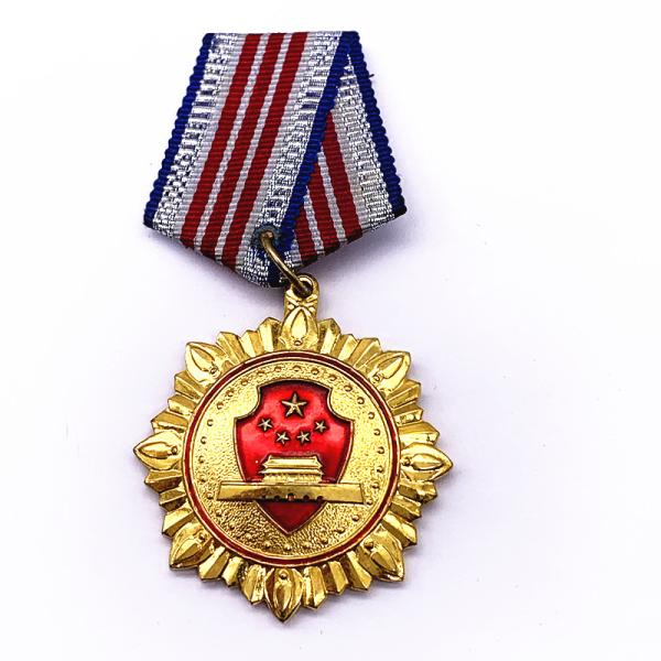 Plating Gold Brass Custom Metal Medals , Custom Award Medals For Souvenir