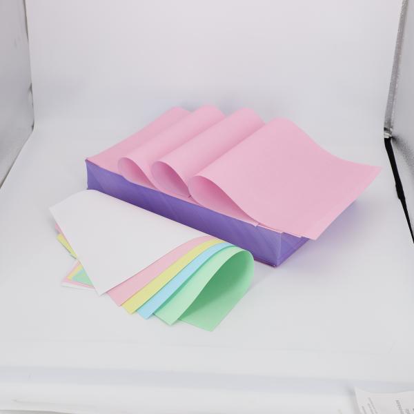 Fatura amarela verde cor-de-rosa importada 100% de papel sem carbônio do azul da polpa de madeira do Virgin do FOCO