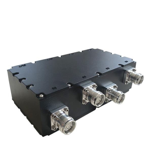 698-3800MHz 4.3-10 Feminino 4:4 Combinador híbrido