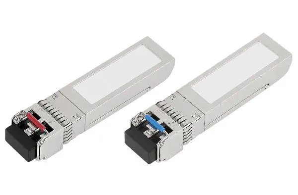 40G QSFP+ К оптическому кабелю MMF проламывания 4×SFP+ активному