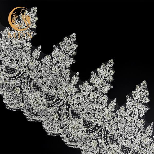 OEM White Scalloped Beaded Bridal Lace Trim Embroidery 80% Nylon