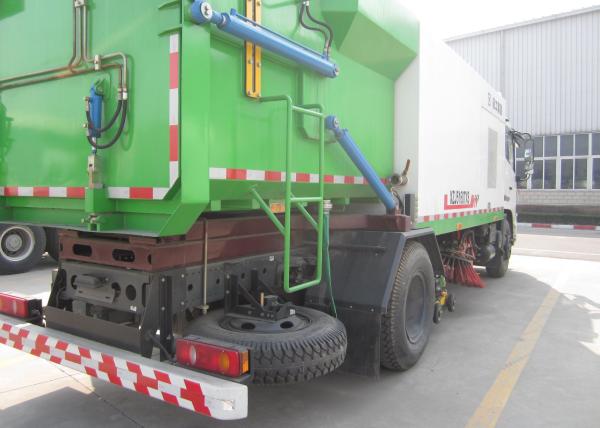 7000L Cleaning Washing Road Sweeper Truck Special Purpose Vehicles For Airport