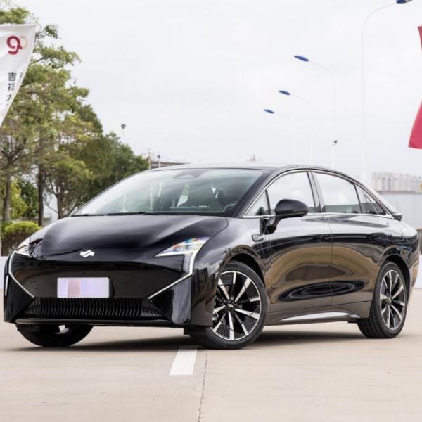 2024 New Design Electric Car Air C5 5-door 5-seat Big Capacity Beat EV Sedan