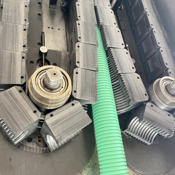 50-160 мм HDPE двойной стены гофрированной дренажной трубы Машины низкой плотности легкий