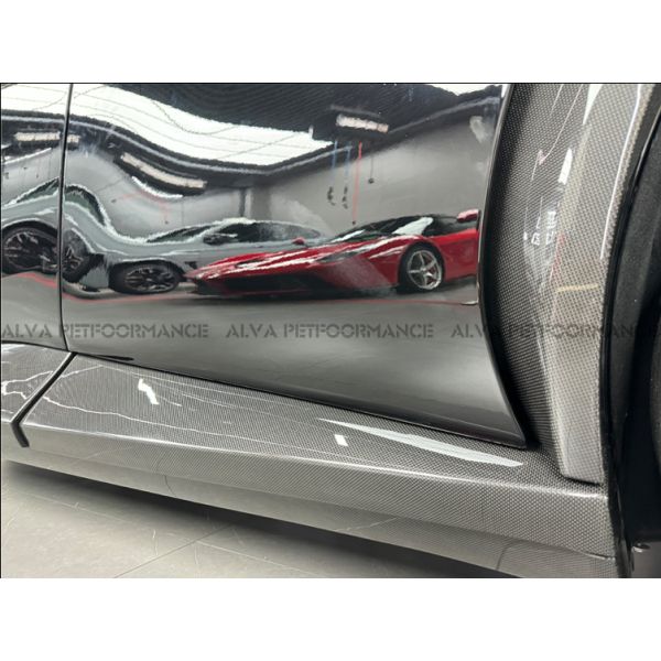 First Generation PUROSANGUE SUV 22.10 Dry Carbon Fiber Body Kit Front Lip Side Skirts Rear Diffuser Body Accessories