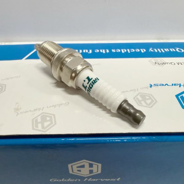 IK20TT 4702 Car Denso Iridium Spark Plugs For Toyota Hyundai Kia Nissan Infiniti