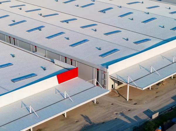 Customized Peb Structure Warehouse Q235B Q355B Steel Portal Frame Structure