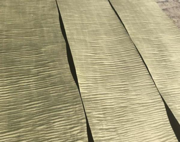 Figured Maple Veneer Dyed Veneer Sheets Width 10-40cm For House Decoration