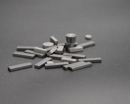 High Strength 25*5*4mm Tungsten Carbide Wear Tiles For TC Bearing